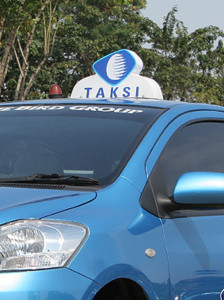 Bali Taxi  Bali Tourist Traps & Scams taxi